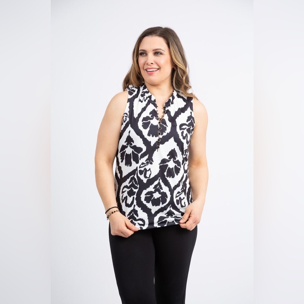 White House Black Market Black and White Sleeveless Blouse